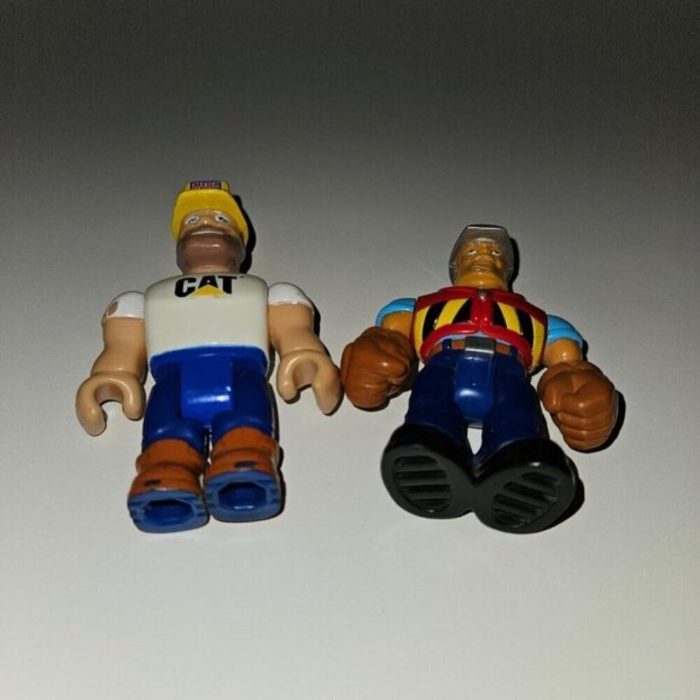 Mega Bloks Construction Toy Lot 2 Builders Cat Workers 2 Orange Safety Cones - Picture 6 of 10